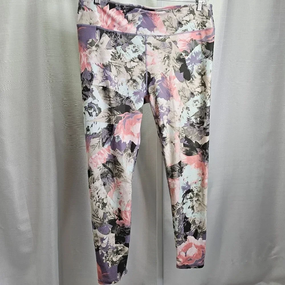 Fabletics Salar Gray And Pink Floral Powerhold Leggings Size XXL